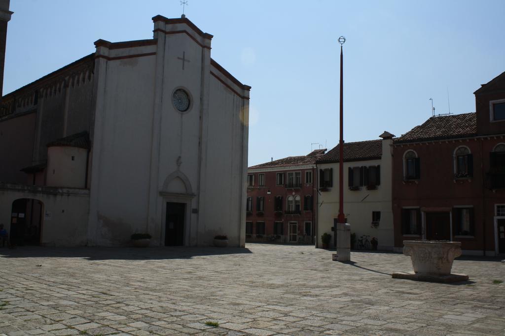 Appartamento Al Bianco Convento Венеция-Лидо Экстерьер фото